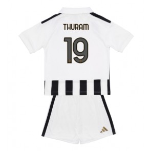 Juventus Khephren Thuram #19 Hjemmebanetrøje Børn 2026-27 Kortærmet (+ Korte bukser)
